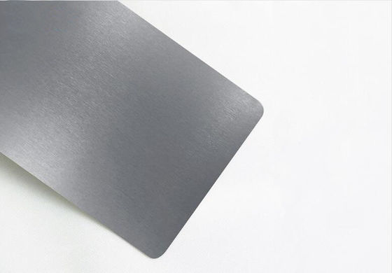 Облегченная плита алюминия металла 5052 почищенная щеткой для электронных приборов
